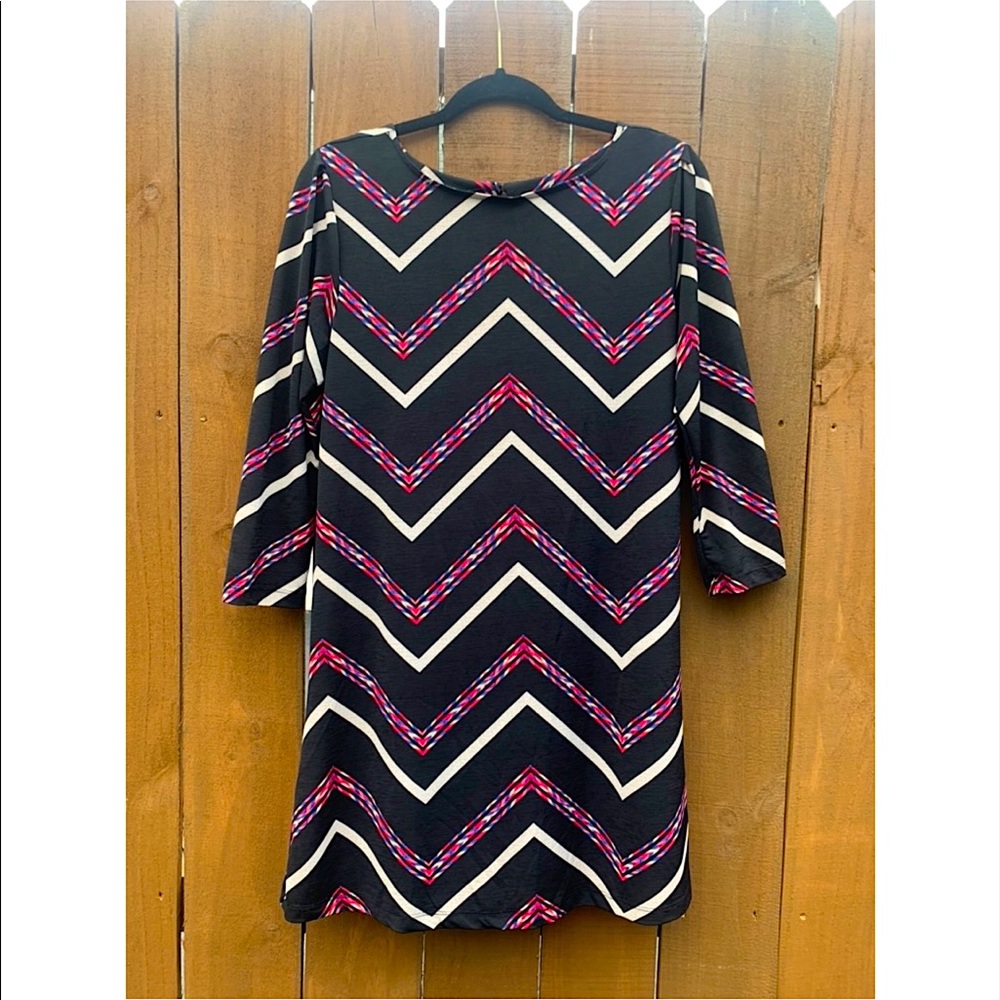 Unknown, Fits like a Women’s Medium